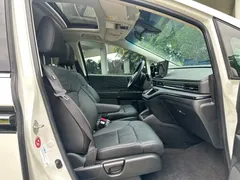 2022 Honda Elysion 2.0L e:HEV Luxury, белый — фото 7