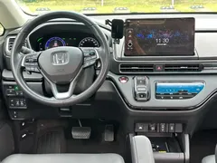 2022 Honda Elysion 2.0L e:HEV Luxury, белый — фото 11