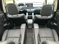 2022 Honda Elysion 2.0L e:HEV Luxury, белый — фото 13