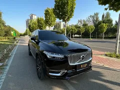 2021 Volvo XC90 B5 Luxury 7-seat, чёрный — фото 3