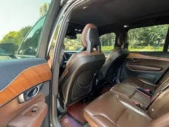 2021 Volvo XC90 B5 Luxury 7-seat, чёрный — фото 5