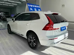 2024 Volvo XC60 4WD Luxury, белый — фото 5