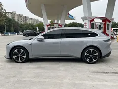 2024 Nio ET5T 75kWh Touring — фото 8
