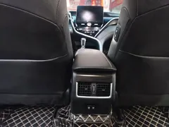 2021 Toyota Camry 2.5G Luxury, белый — фото 15