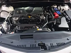 2021 Toyota Camry 2.5G Luxury, белый — фото 21