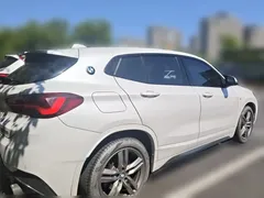 2020 BMW X2 Leading M Sport Package, белый — фото 4