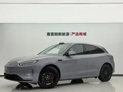 2025 Aito M5 EREV Ultra 4WD — фото 1