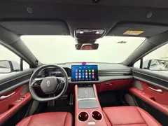 2025 Aito M5 EREV Ultra 4WD — фото 3