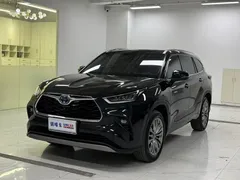 2022 Toyota Highlander 2.5L Hybrid 4WD Ultimate 7-seat, чёрный — фото 1