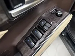2022 Toyota Highlander 2.5L Hybrid 4WD Ultimate 7-seat, чёрный — фото 9