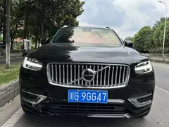 2023 Volvo XC90 7-seat, чёрный — фото 2
