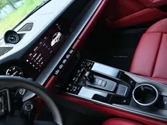 2022 Porsche 911 Carrera 3.0T — фото 11