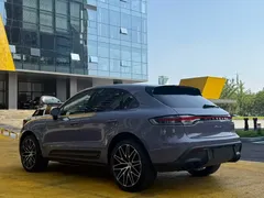 2022 Porsche Macan 2.0T, синий — фото 4