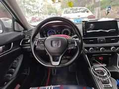 2022 Honda Accord 2.0L Hybrid, белый — фото 12