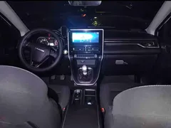 2021 Haval M6 Plus 1.5T MT Elite, белый — фото 8