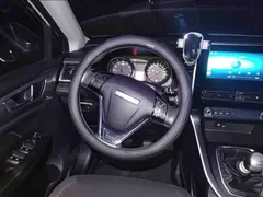 2021 Haval M6 Plus 1.5T MT Elite, белый — фото 9