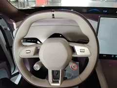 2025 Xiaomi YU7 RWD Long Range, белый — фото 11