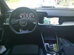 2022 Audi A3L Limousine 35 TFSI Sport, белый — фото 10