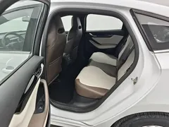 2024 BYD Qin PLUS Honor DM-i PHEV 55km Leading, белый — фото 9
