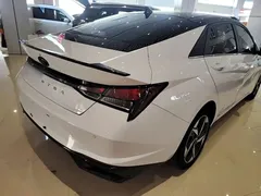 2022 Hyundai Elantra 1.5L CVT GLX Elite, белый — фото 7