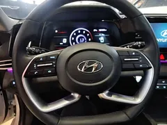 2022 Hyundai Elantra 1.5L CVT GLX Elite, белый — фото 11