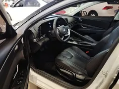 2022 Hyundai Elantra 1.5L CVT GLX Elite, белый — фото 16