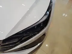 2022 Hyundai Elantra 1.5L CVT GLX Elite, белый — фото 24