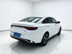 2022 Geely Emgrand L 1.4T CVT Premium, белый — фото 6