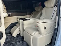 2024 Toyota Alphard Hybrid 2.5L Premium, белый — фото 4