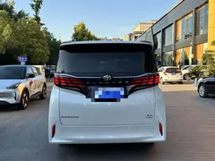 2024 Toyota Alphard Hybrid 2.5L Premium, белый — фото 6
