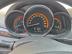 2022 Toyota Yaris L Zhixuan X 1.5L CVT Luxury Plus, белый — фото 14