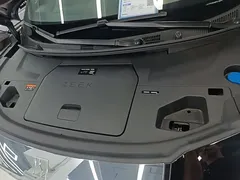 2024 Zeekr 009 6-Seat Executive 4WD 108kWh, чёрный — фото 20