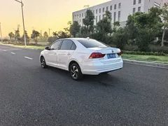 2021 Volkswagen Santana 1.5L MT Fashion, белый — фото 13