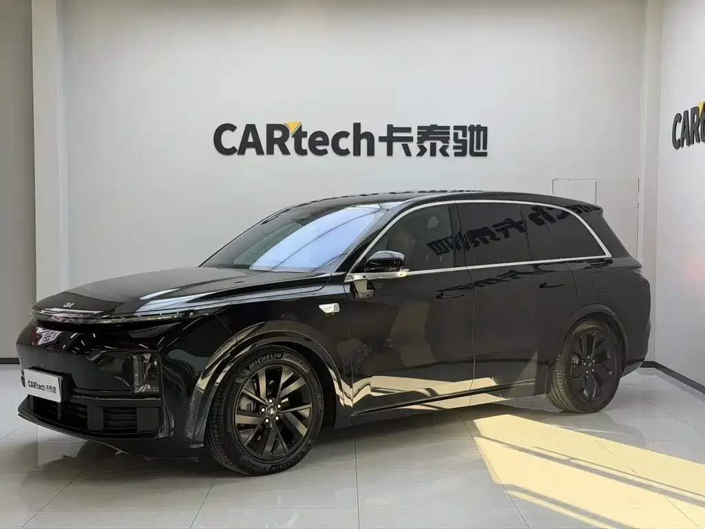 2023 Li Auto L8