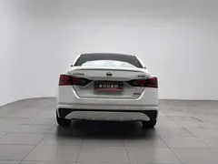2021 Nissan Teana 2.0L XL Comfort, белый — фото 4