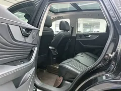 2023 Hongqi HS5 2.0T Pro, чёрный — фото 7