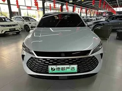 2025 BYD Qin PLUS DM-i PHEV 120KM — фото 2