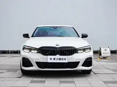 2022 BMW 3 Series 330i M Sport Night Package, белый — фото 3