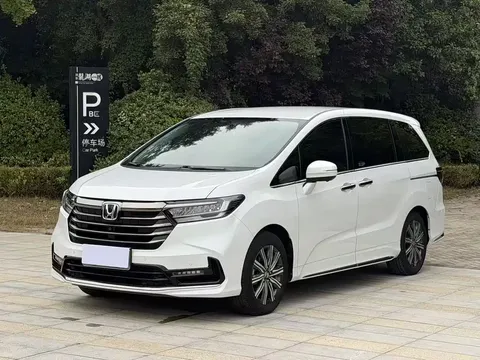 2022 Honda Odyssey 2.0L e:HEV Rui