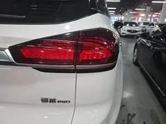 2020 Geely Atlas 1.8TD DCT Zhilian PRO, белый — фото 8
