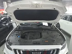 2020 Geely Atlas 1.8TD DCT Zhilian PRO, белый — фото 20