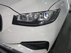 2020 Geely Atlas 1.8TD DCT Zhilian PRO, белый — фото 24