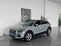 2022 Audi Q2L 35 TFSI Sport, белый — фото 1