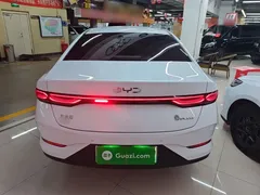 2025 BYD Qin PLUS DM-i PHEV Smart Driving 55km Leading, белый — фото 6
