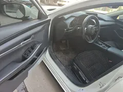 2021 Mazda 3 2.0L AT, белый — фото 16