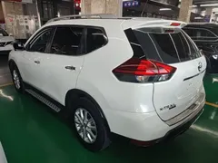 2022 Nissan X-Trail 2.0L 2WD Premium, белый — фото 5