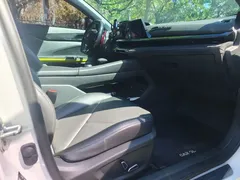 2022 Changan UNI-V 1.5T Sport, белый — фото 5