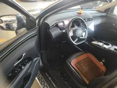 2021 Hyundai Tucson L 1.5T DCT LUX Premium — фото 16