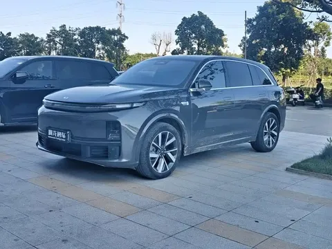 2023 Li Auto L7