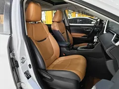 2021 Toyota RAV4 Hybrid 2.5L E-CVT 2WD Elite, белый — фото 4